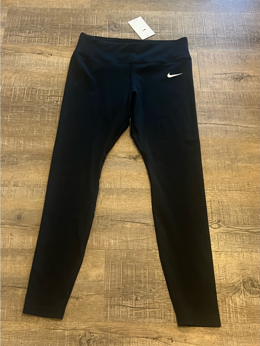 Nwt woman’s large Nike Black Leggings training tights dri fit